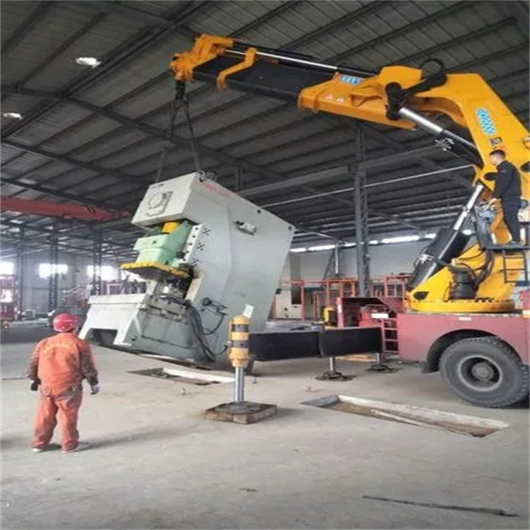 青阳县80吨折臂吊车出租附近电话