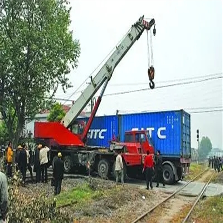 青阳县如何快速找到附近的吊车救援公司