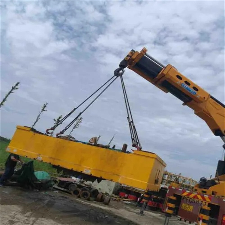 青阳县随车吊吊集装箱怎么吊